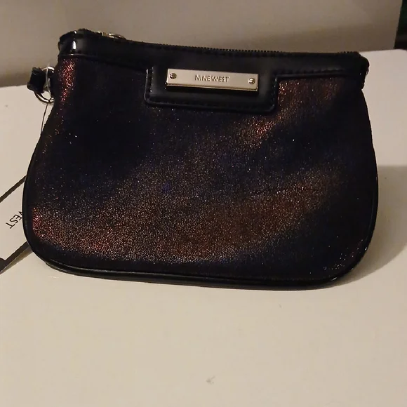 Nine West Black Sy Wristlet With Glitter Shimmering Accents. NWT - Picture 5 of 8